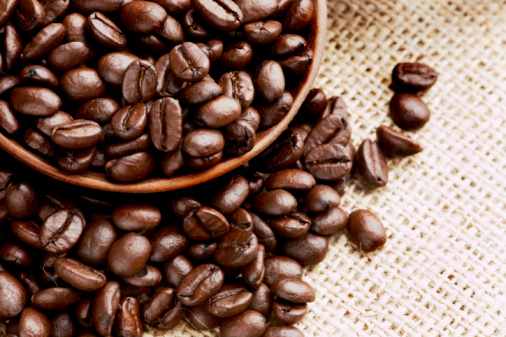 Café reduz o risco de desenvolver câncer de intestino